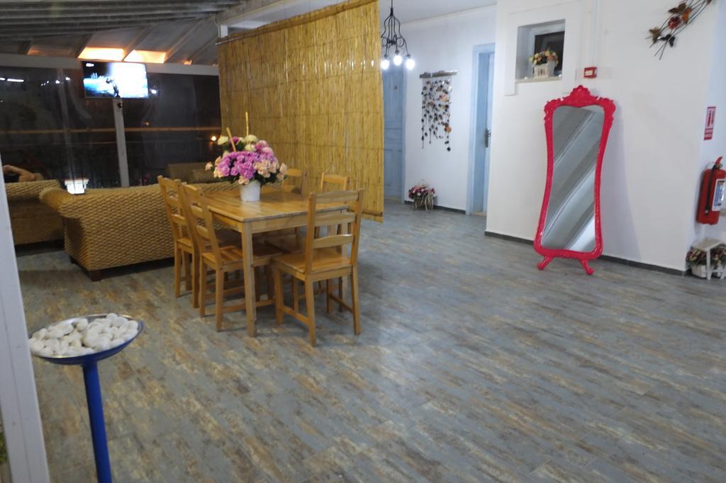 Lapis Port Surf Hotel 阿拉恰特 外观 照片